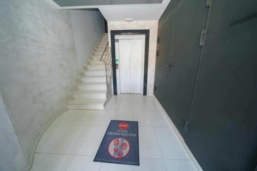 Apartamentos Doctor Clara Castellón de la Plana Екстериор снимка