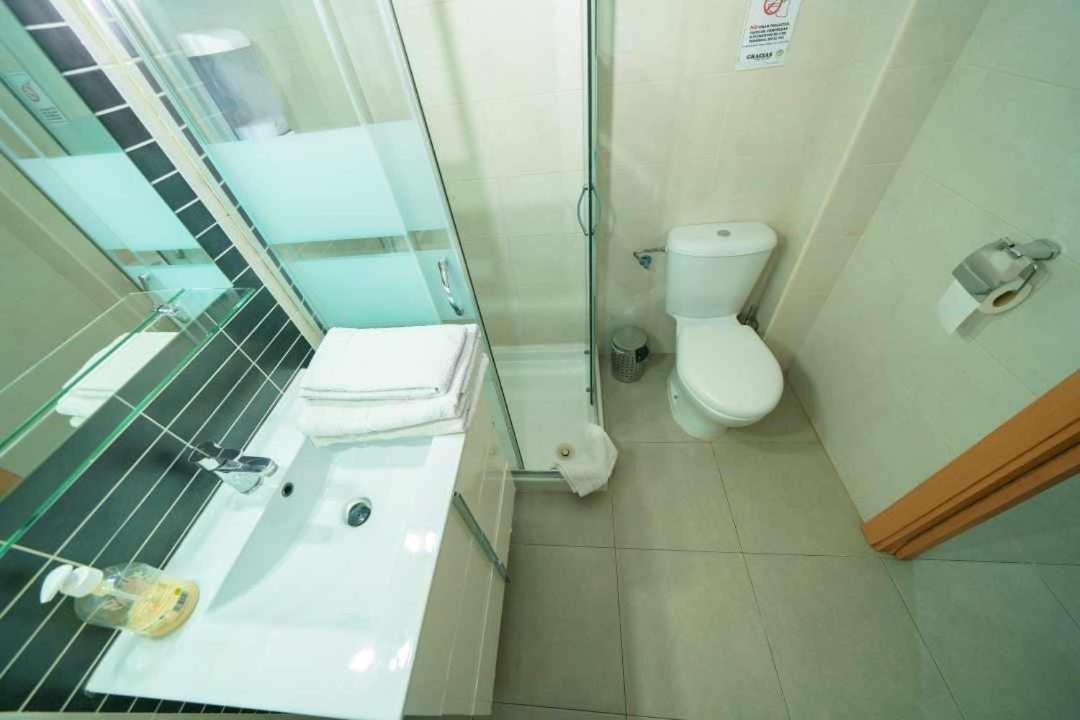 Apartamentos Doctor Clara Castellón de la Plana Стая снимка